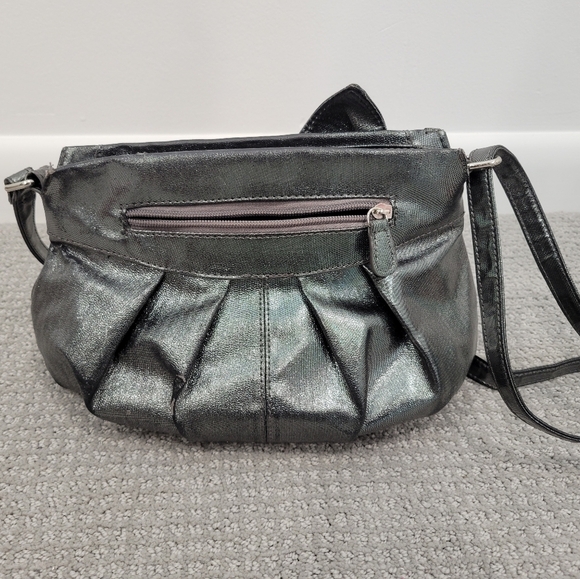 2/$18 Elle Grey Metallic Silver Crossbody Shoulder Bag Bow Detail GUC Small - Picture 6 of 15